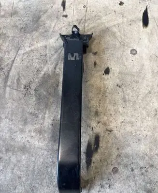 Nissan NV400 Loading door check strap stopper 904708189R
