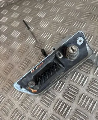 Volkswagen Caddy Tailgate/trunk/boot exterior handle 2K0827565J