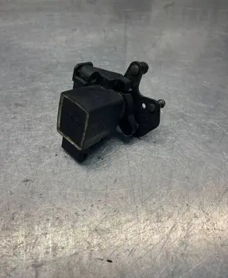 Mercedes-Benz E W210 Accelerator throttle pedal A0125423317