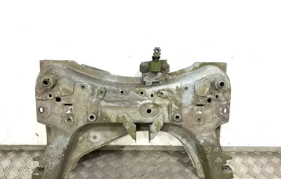 Renault Captur Front subframe 544011380R