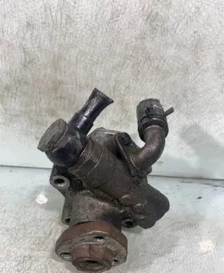 Volkswagen Golf IV Power steering pump