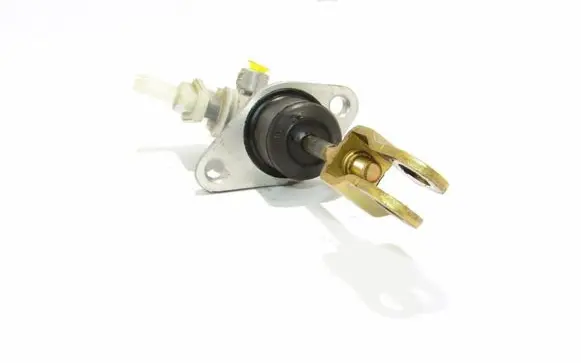 Mitsubishi Space Star Clutch master cylinder