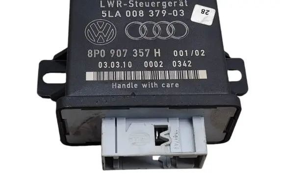 Audi A6 S6 C6 4F Light module LCM 8P0907357H 5LA00837903