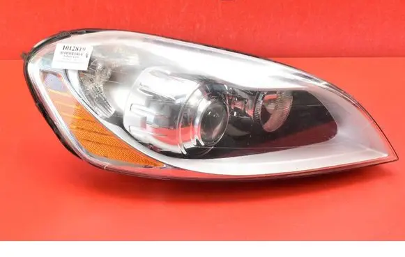 Volvo XC60 Headlight/headlamp 30763136