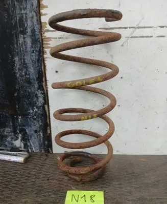Volkswagen Golf IV Rear coil spring
