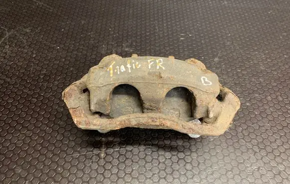 Renault Trafic II (X83) Front brake caliper