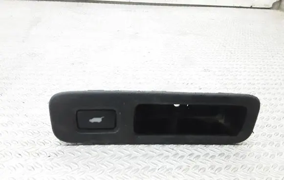 Honda Accord Tailgate opening switch 