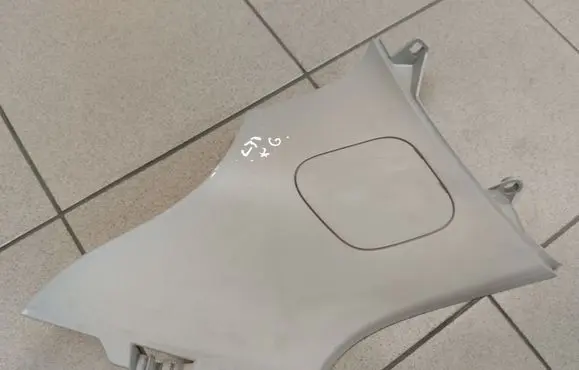 (D)pillar trim (top)