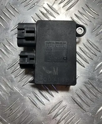 Toyota Yaris XP210 Coolant fan relay 89257-499300