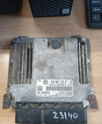 Skoda Octavia Mk3 (5E) Engine control unit/module 3T0907115G 0261S05741