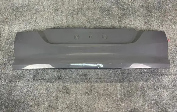 Ford Focus Tailgate/boot lid cover trim BM51N425A30A Z1197