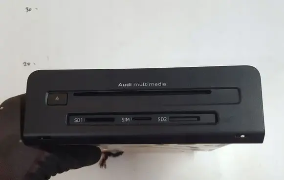 Navigation unit CD/DVD player