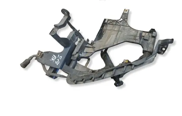 Audi A4 S4 B8 8K Headlight/headlamp mounting bracket 8K0805607B