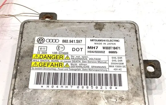 Audi A4 S4 B8 8K Voltage converter/converter module 8K0941597