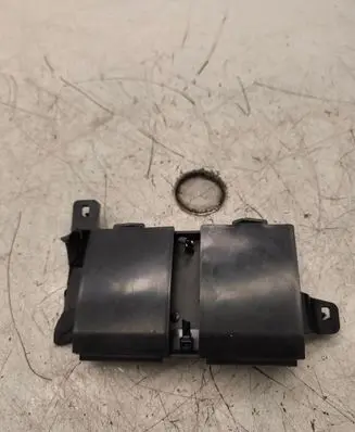 BMW 4 G22 G23 G24 G26 Other engine bay part 9325421