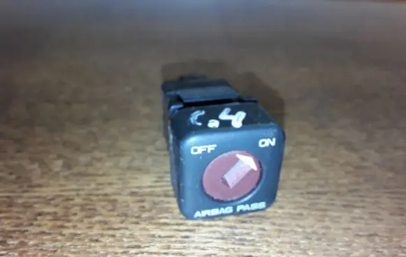 Citroen C4 I Picasso Passenger airbag on/off switch NOCODE