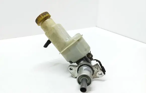 Lancia Kappa Master brake cylinder 32066719