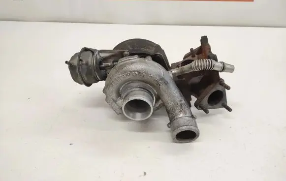 Audi A4 S4 B6 8E 8H Turbo 6T2052V 059145701F