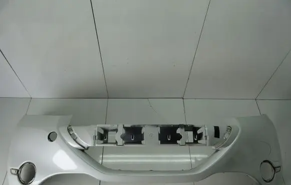Peugeot 208 Front bumper 208999988