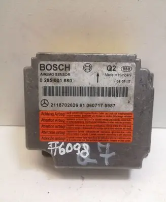 Mercedes-Benz CLS C219 Airbag control unit/module A2118702626