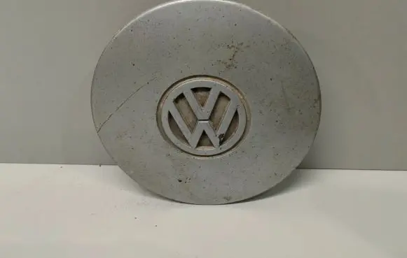 Volkswagen Golf III Original wheel cap 1H0601149H