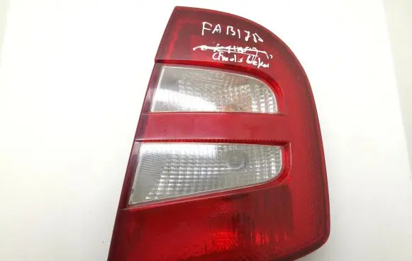 Rear/tail lights