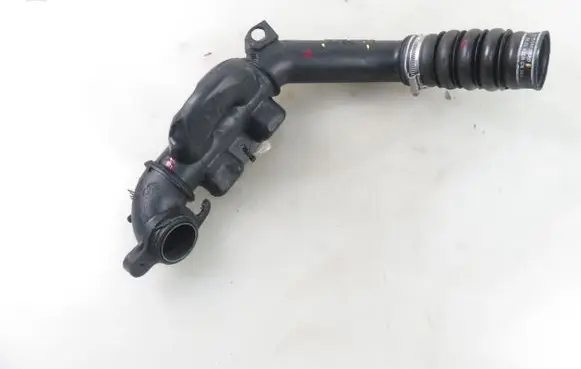 Intake resonator