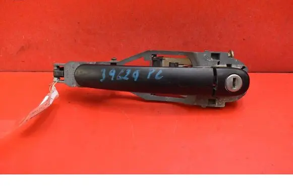 Volkswagen Polo Front door exterior handle 3B0837885