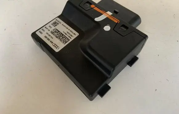 Audi Q5 SQ5 Fuel injection pump control unit/module 80A906093