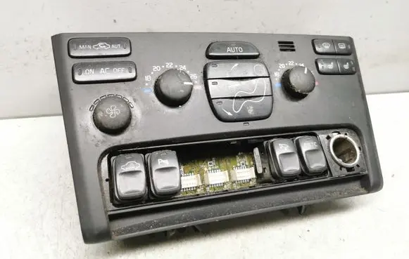 Volvo XC90 Climate control unit 30746025