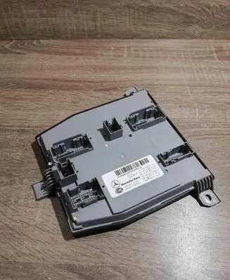 Mercedes-Benz E W213 Central body control module A2139009119 5DK01312025