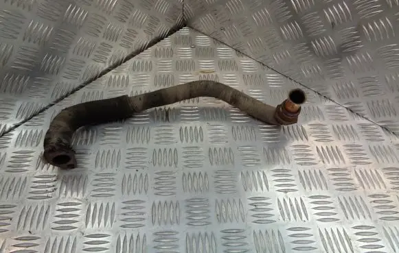 Mazda Premacy EGR valve line/pipe/hose