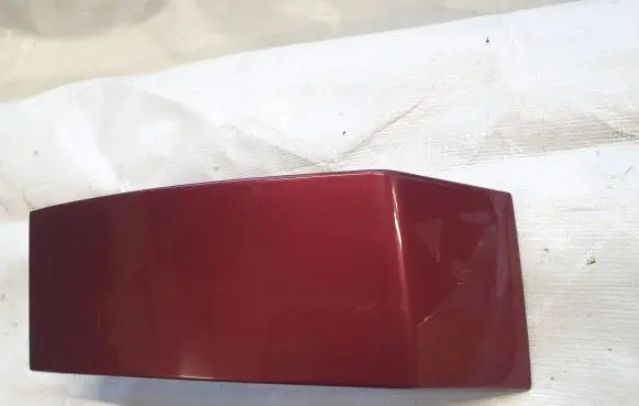 Volvo XC90 Rear/tail light trim molding 8620820