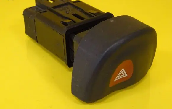 Renault Megane I Hazard light switch 435867