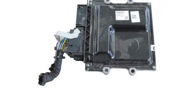 Volvo XC40 Engine control unit/module 32242005