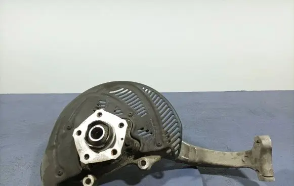 Audi A8 S8 D2 4D Front wheel hub spindle knuckle 4N0407559
