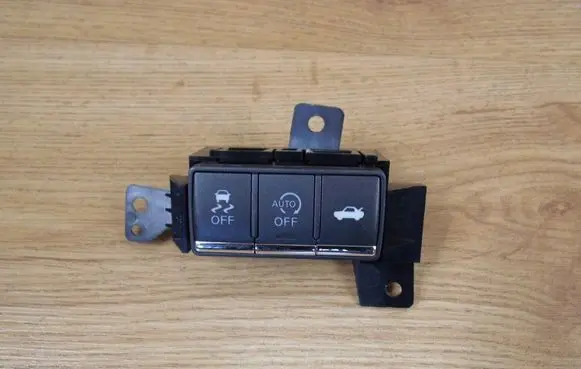 Infiniti Q50 Other switches/knobs/shifts