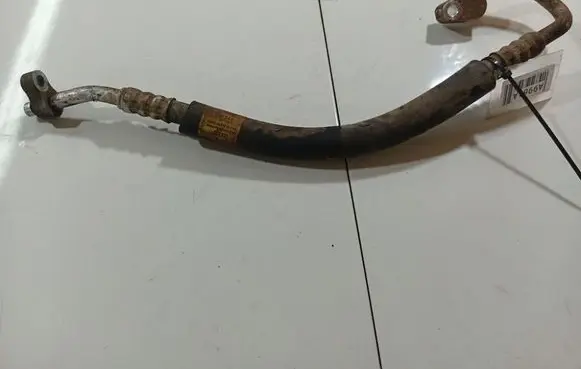 Air conditioning (A/C) pipe/hose