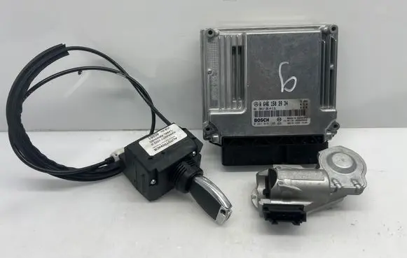 Mercedes-Benz C AMG W204 Engine ECU kit and lock set A6461503934 0281016185