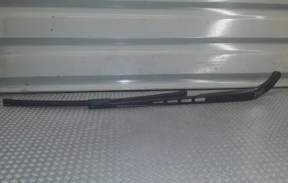 Audi A6 S6 C6 4F Windshield/front glass wiper blade 