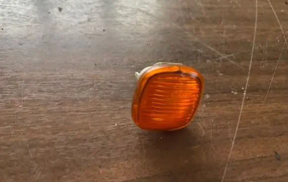 Audi A4 S4 B5 8D Front fender indicator light
