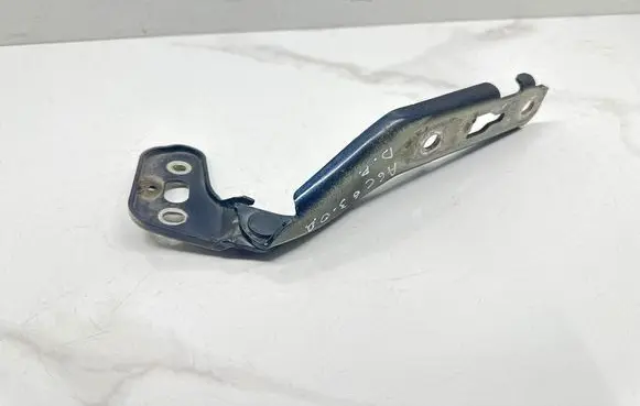 Audi A6 Allroad C6 Engine bonnet/hood hinges 4F0823302 QGI3A045