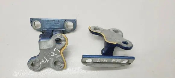 Front door hinge set