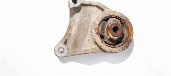 Toyota RAV 4 (XA30) Engine mount bracket 4165142120 41651-42120
