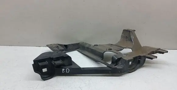 BMW X5 E53 Headlight/headlamp mounting bracket 224568