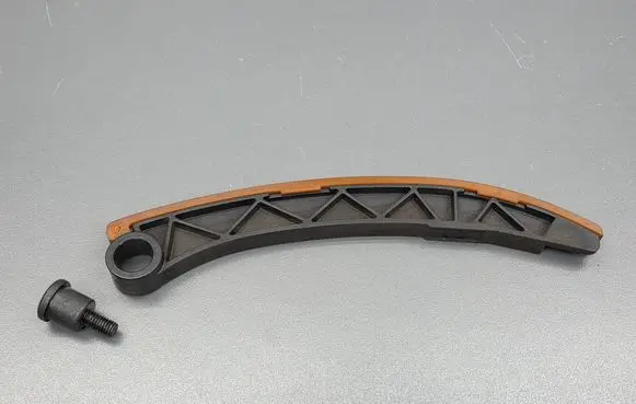 Honda Civic IX Slide rail for timing chain 