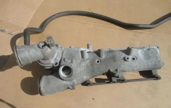 Mercedes-Benz S W221 Intake manifold AC5073182714