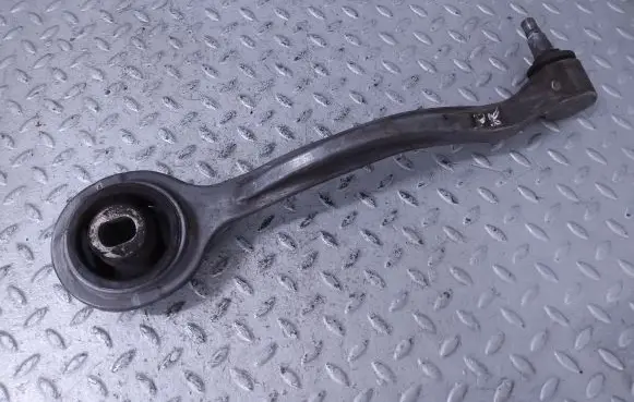 Mercedes-Benz CL C215 Front lower control arm/wishbone A2203301811 2203301811 A2203303311