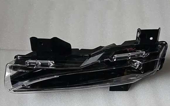 Tesla Model X Front fog light 6401000053 1649249-00-C
