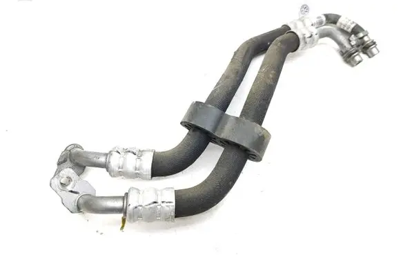 Gearbox oil cooler pipe/hose